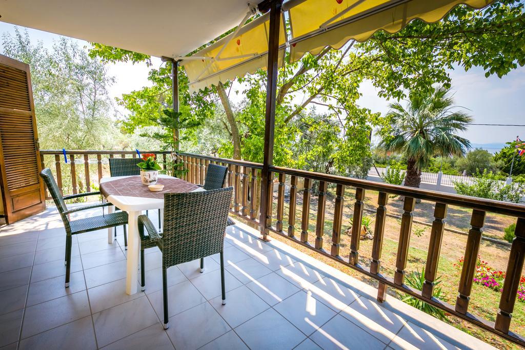 Villa Vrachos Skála Kallirákhis Exteriör bild